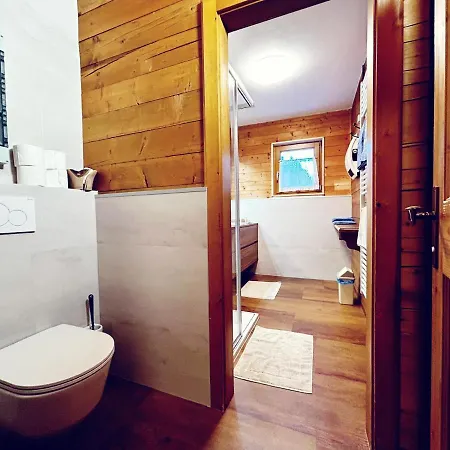 Kristemoarhuette Chalet *